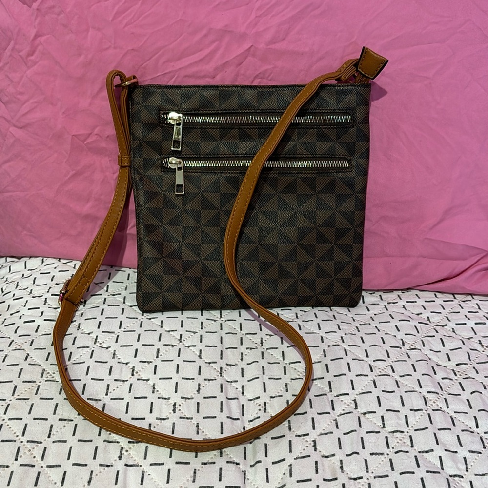 Shoulder/crossbody bag